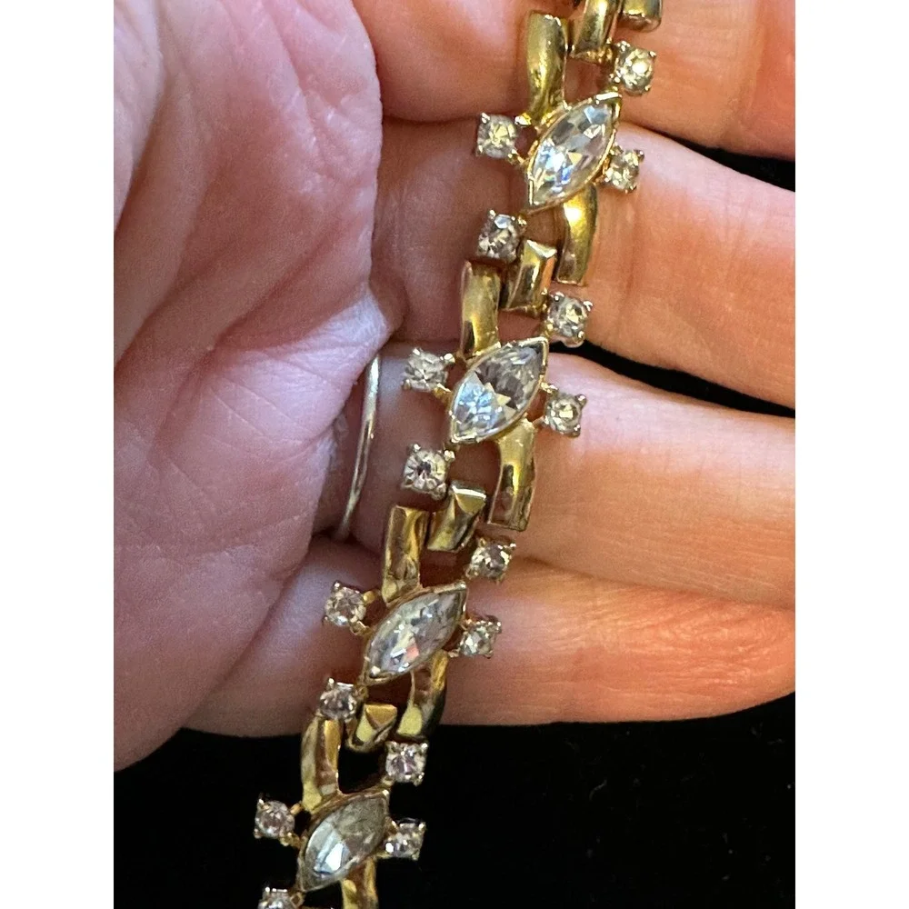 Vintage Mazer Bros Bracelet Gold tone & Rhinestones - Picture 7 of 7